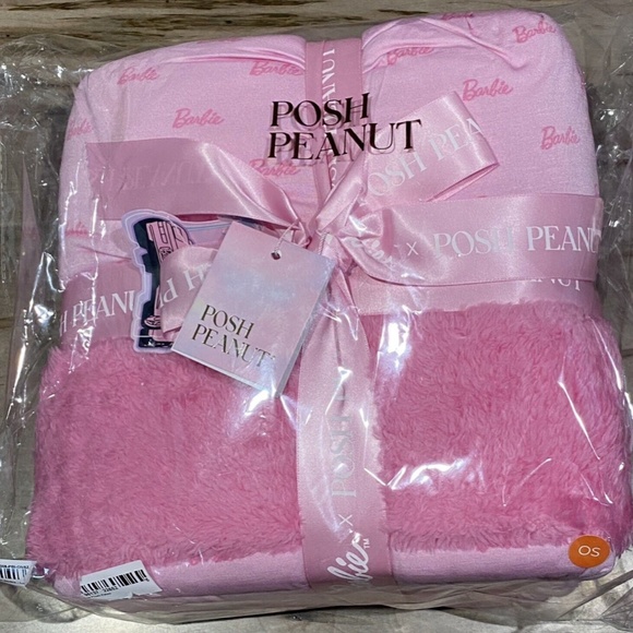 Posh Peanut Bedding Nwt Posh Peanut Pastel Barbie Luxe Plush Patoo Poshmark